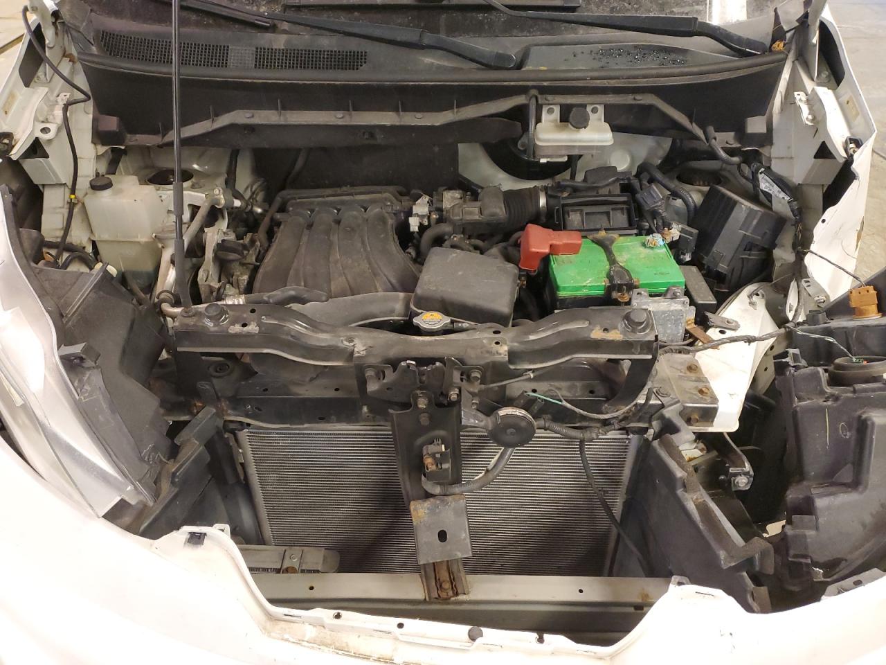 2015 Nissan NV - Image 12