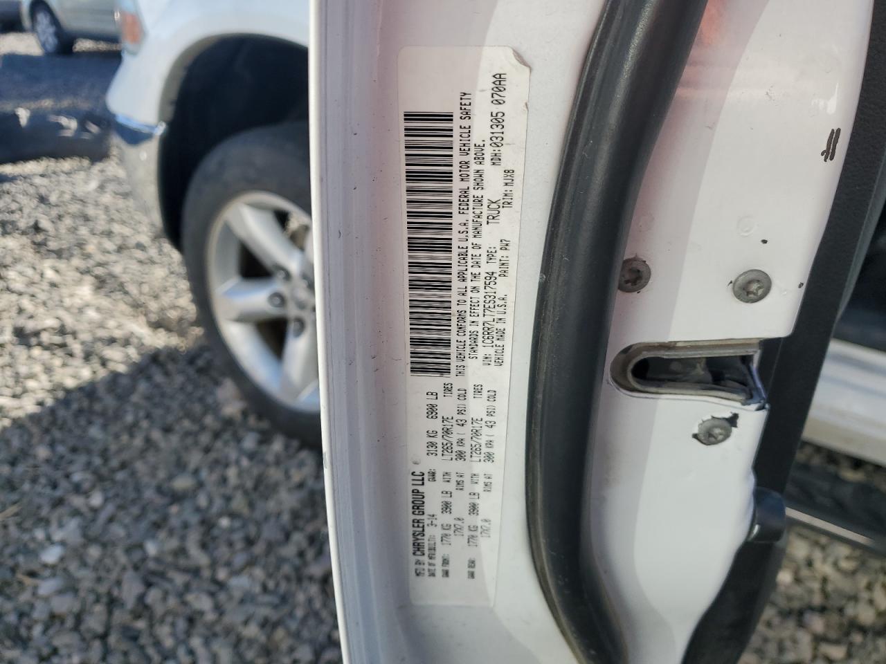 2014 RAM 1500 - Image 12