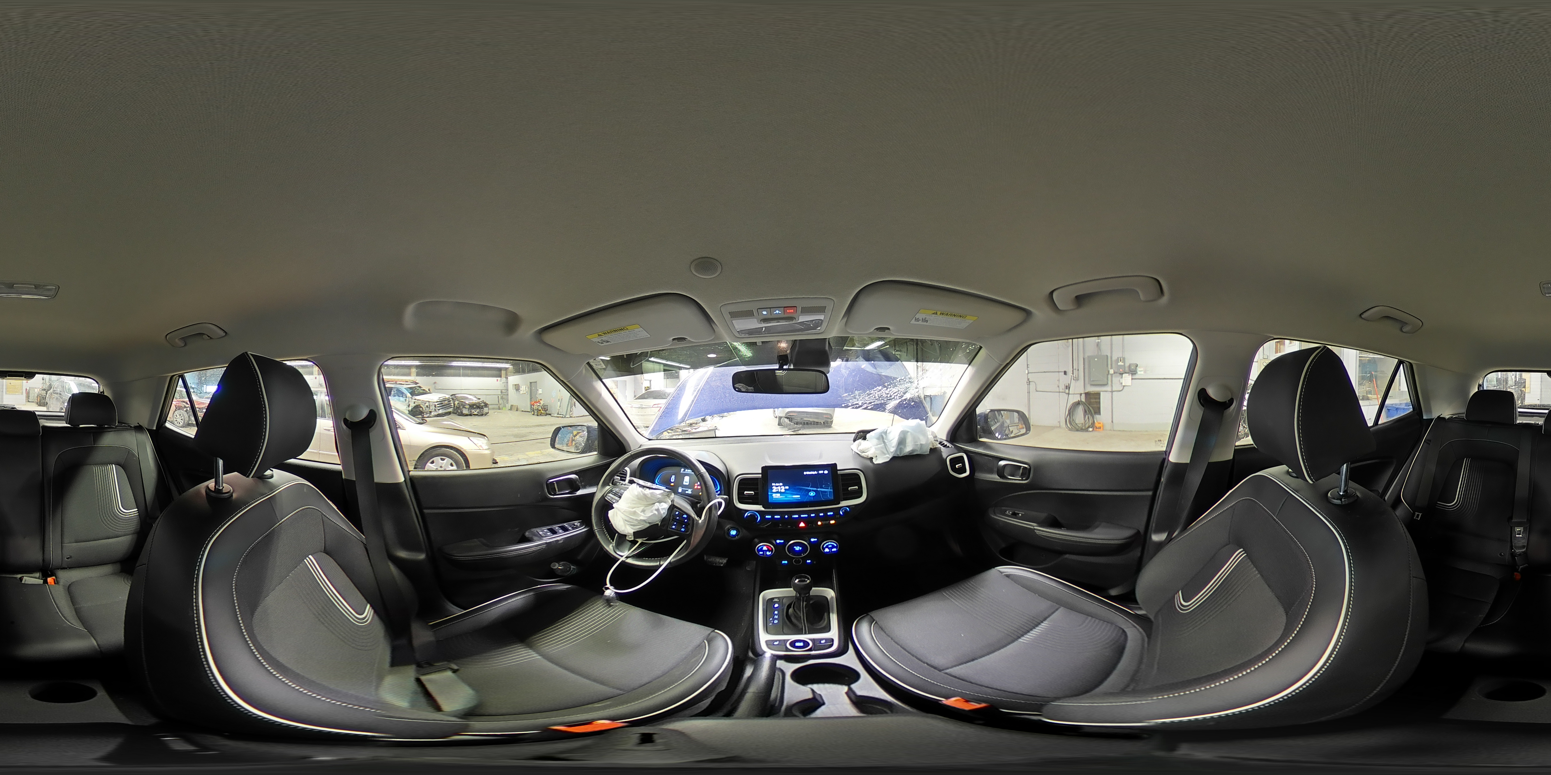 2023 Hyundai Venue - Image 13