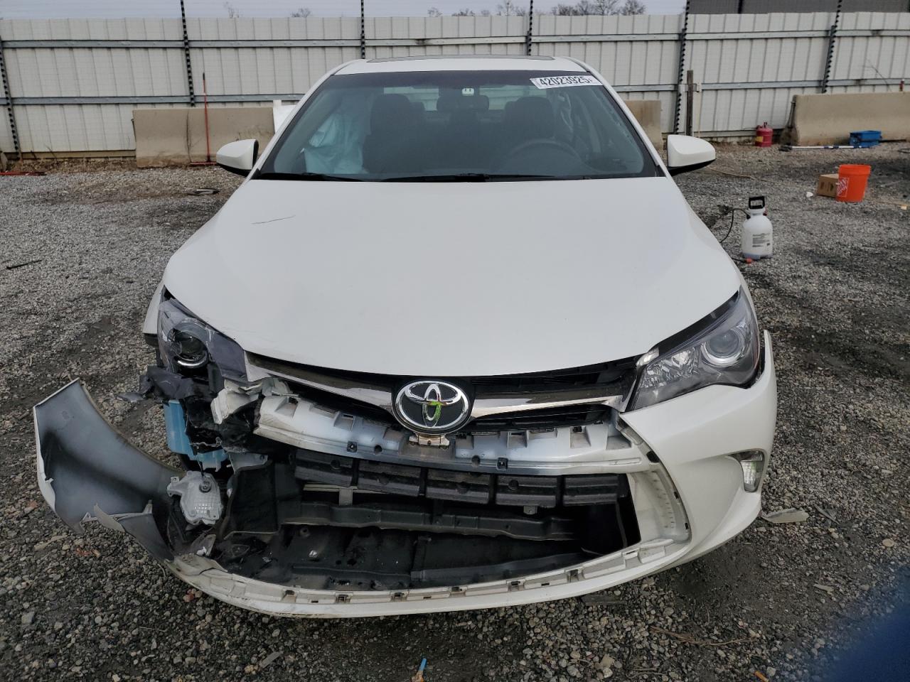 2017 Toyota Camry - Image 5