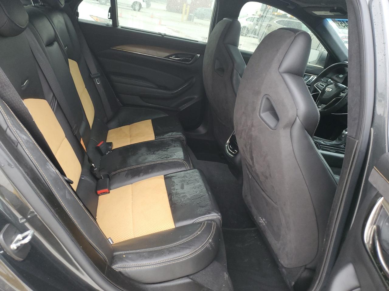 2017 Cadillac CTS - Image 10