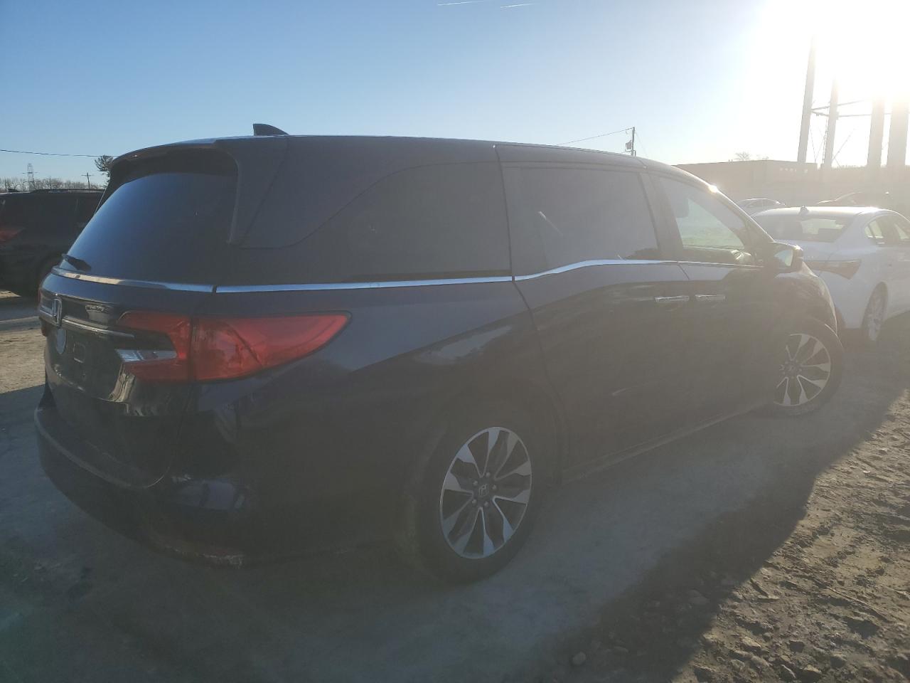 2021 Honda Odyssey - Image 3