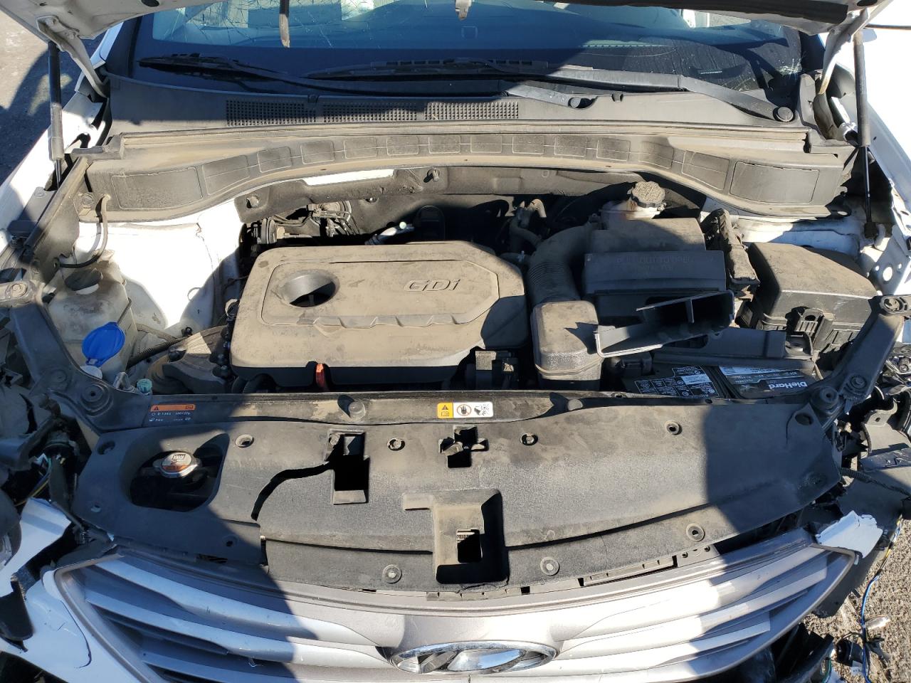 2017 Hyundai Santa Fe - Image 12