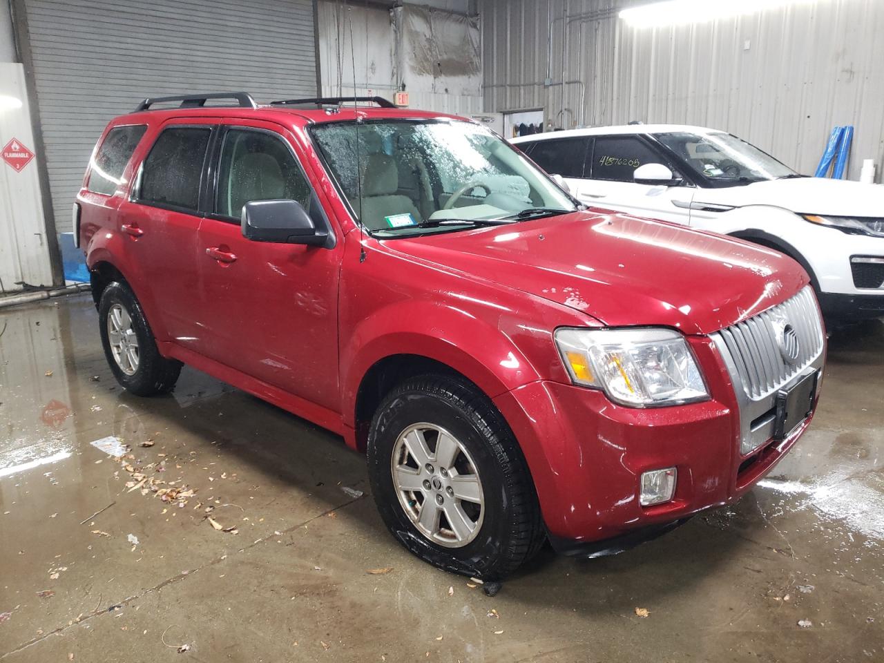 2010 Mercury Mariner - Image 4