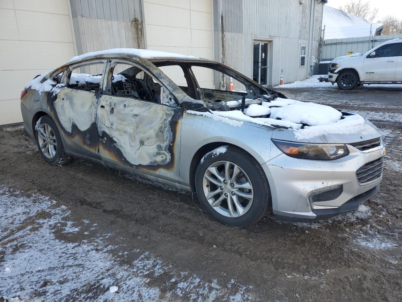 2016 Chevrolet Malibu - Image 4