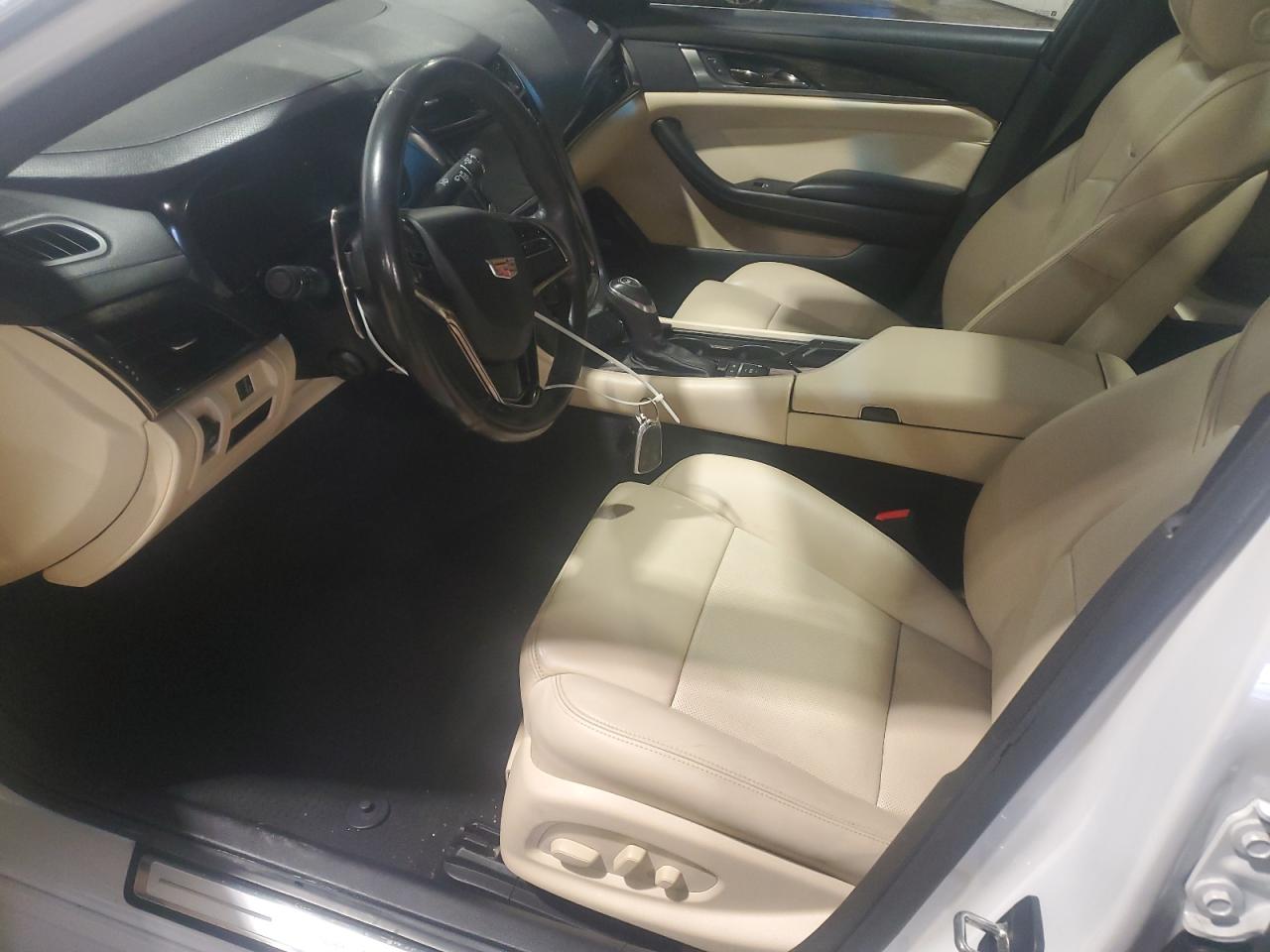 2019 Cadillac CTS - Image 7