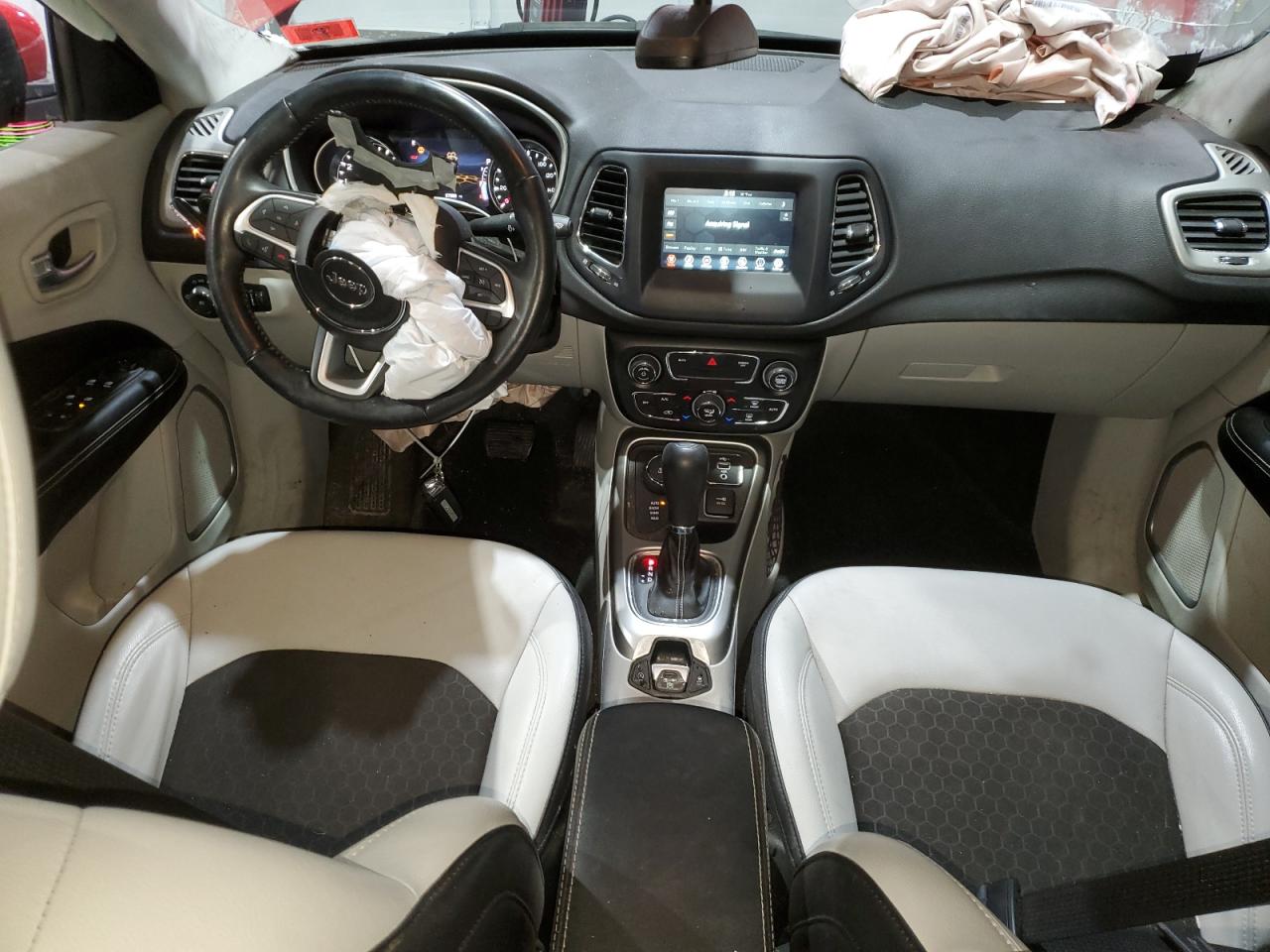 2021 Jeep Compass - Image 8