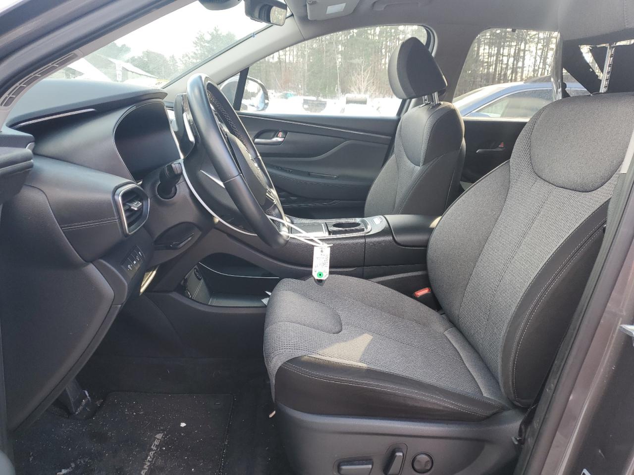 2022 Hyundai Santa Fe - Image 7