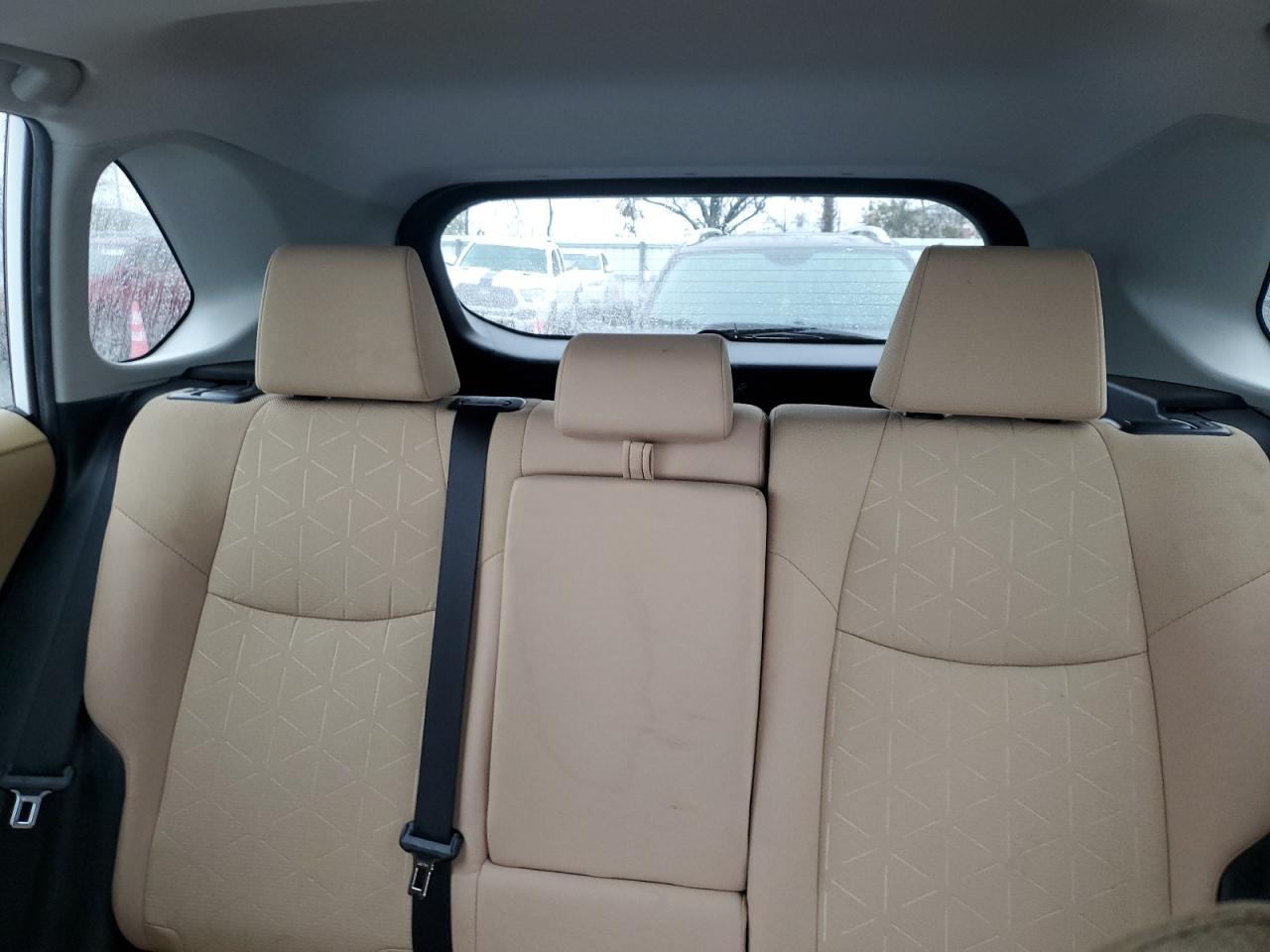 2023 Toyota RAV 4 - Image 10