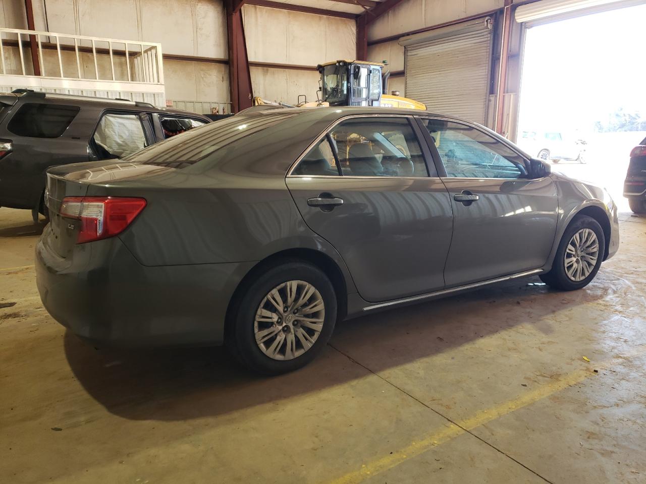 2014 Toyota Camry - Image 3
