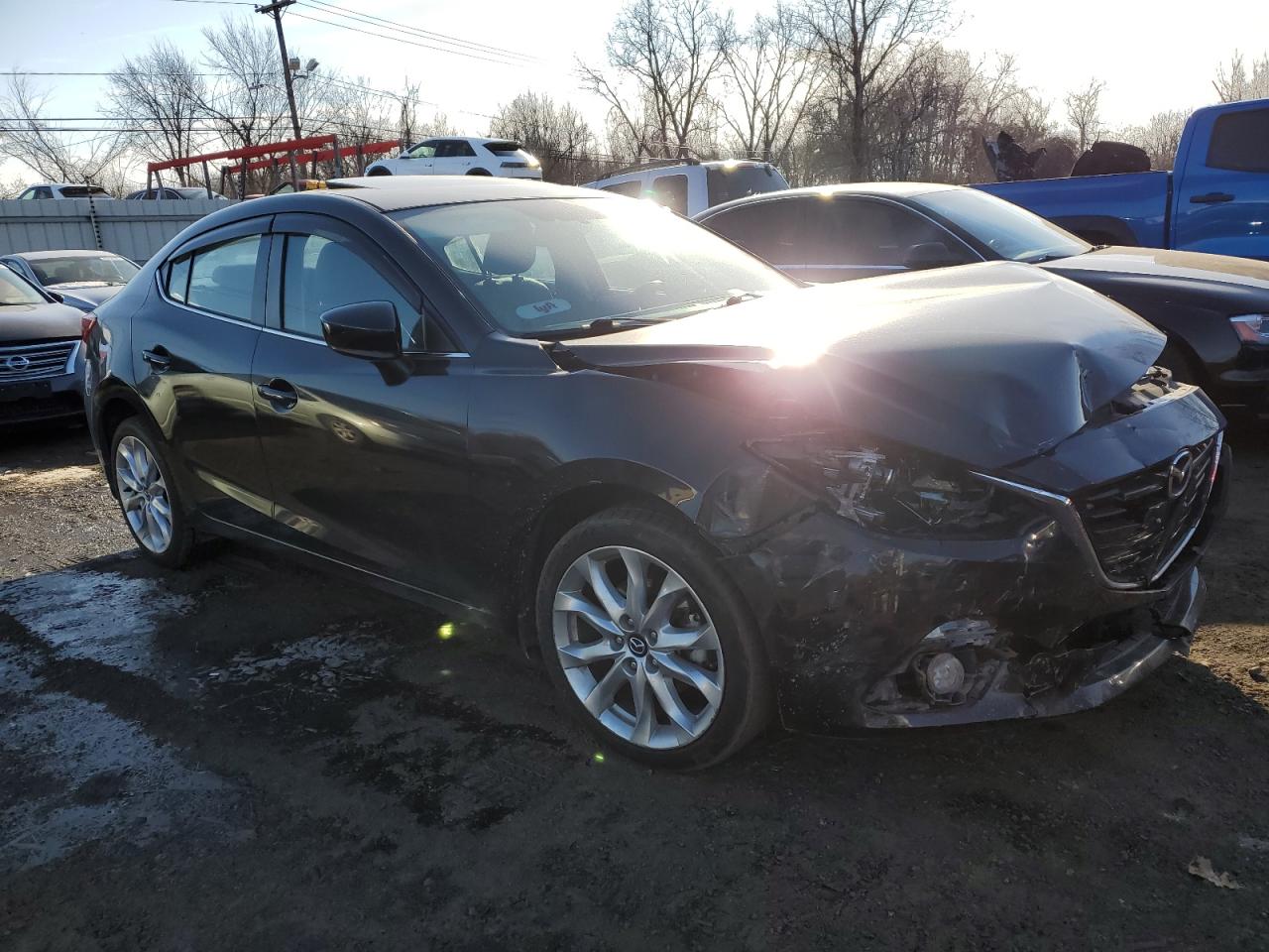 2015 Mazda 3 - Image 4