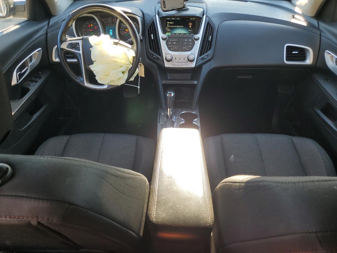 2017 Chevrolet Equinox - Image 8