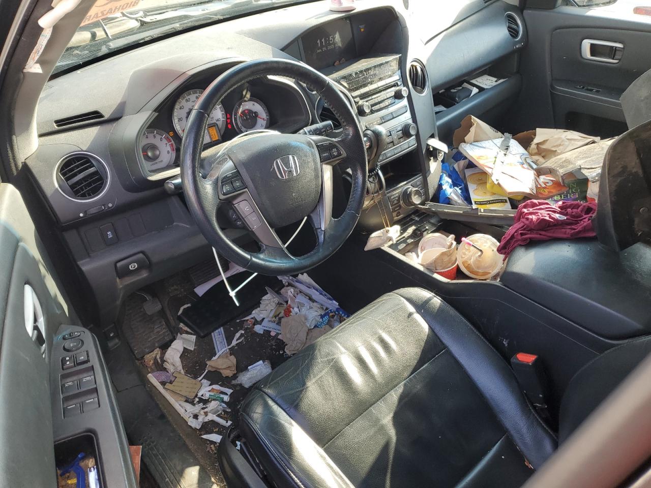 2014 Honda Pilot - Image 8