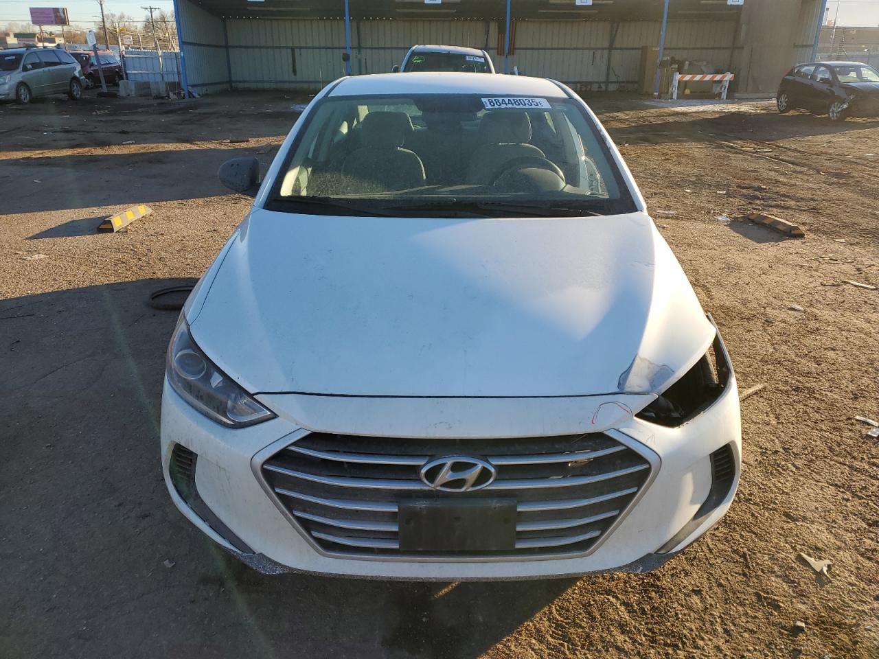 2017 Hyundai Elantra - Image 5