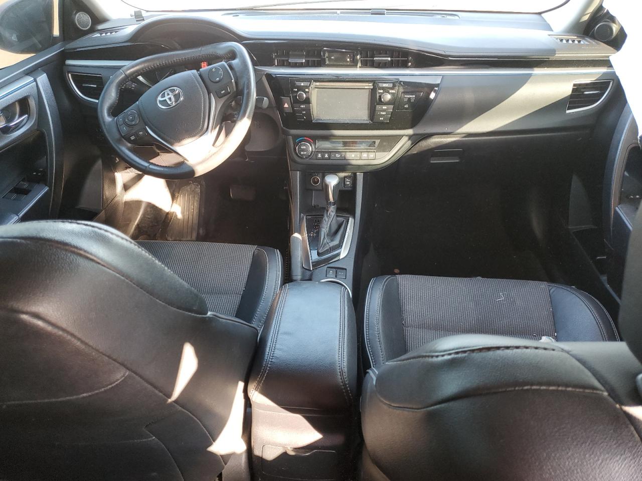 2016 Toyota Corolla - Image 8