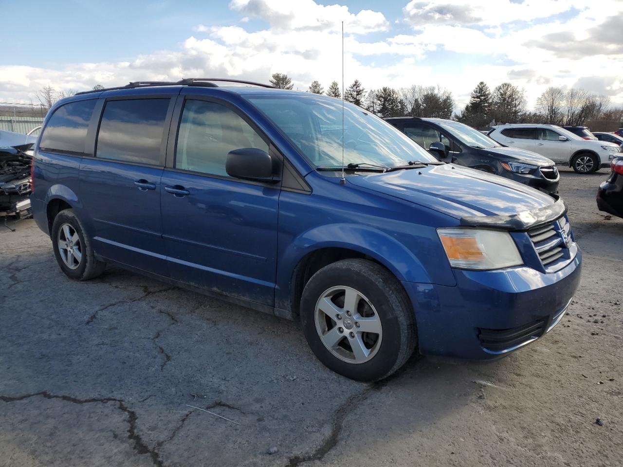 2010 Dodge Caravan - Image 4