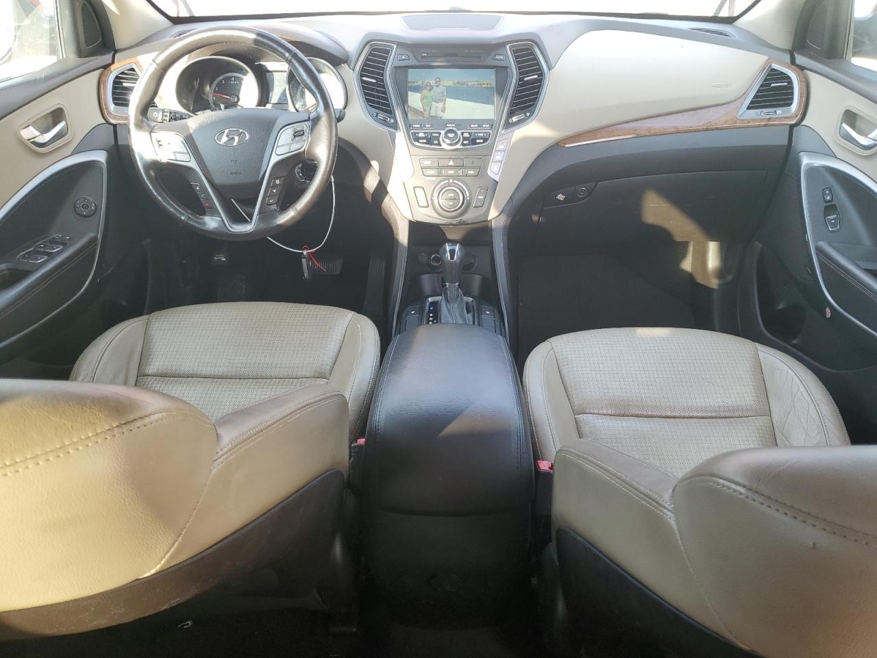 2013 Hyundai Santa Fe - Image 8