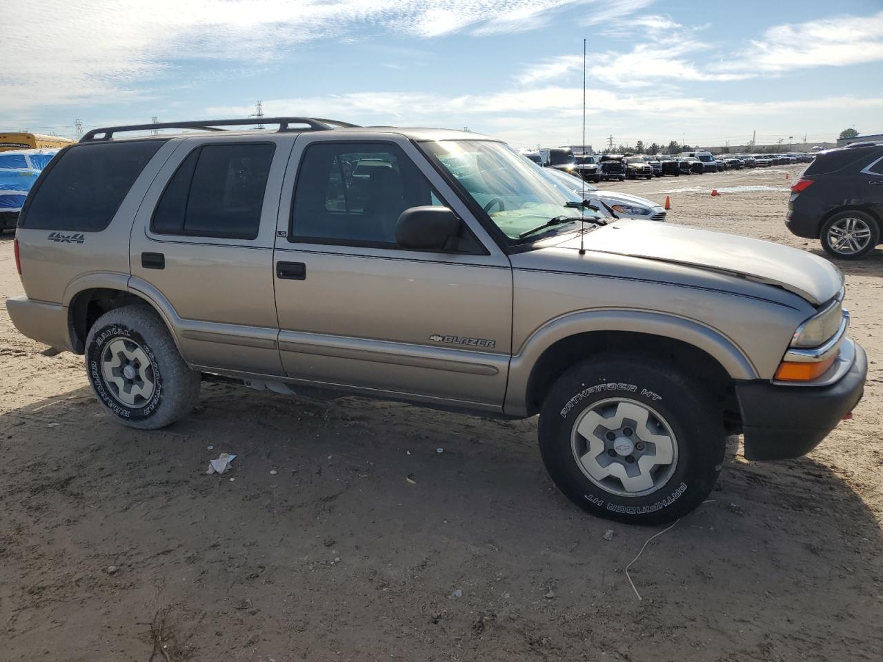 2003 Chevrolet Blazer - Image 4