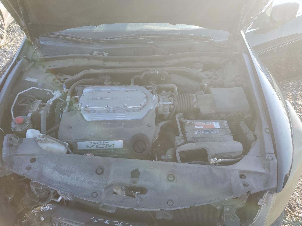 2011 Honda Accord - Image 12