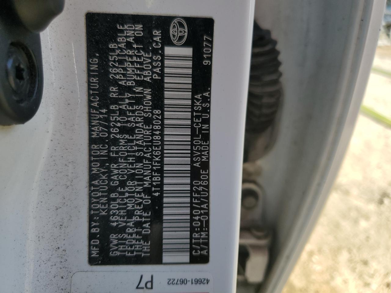 2014 Toyota Camry - Image 12