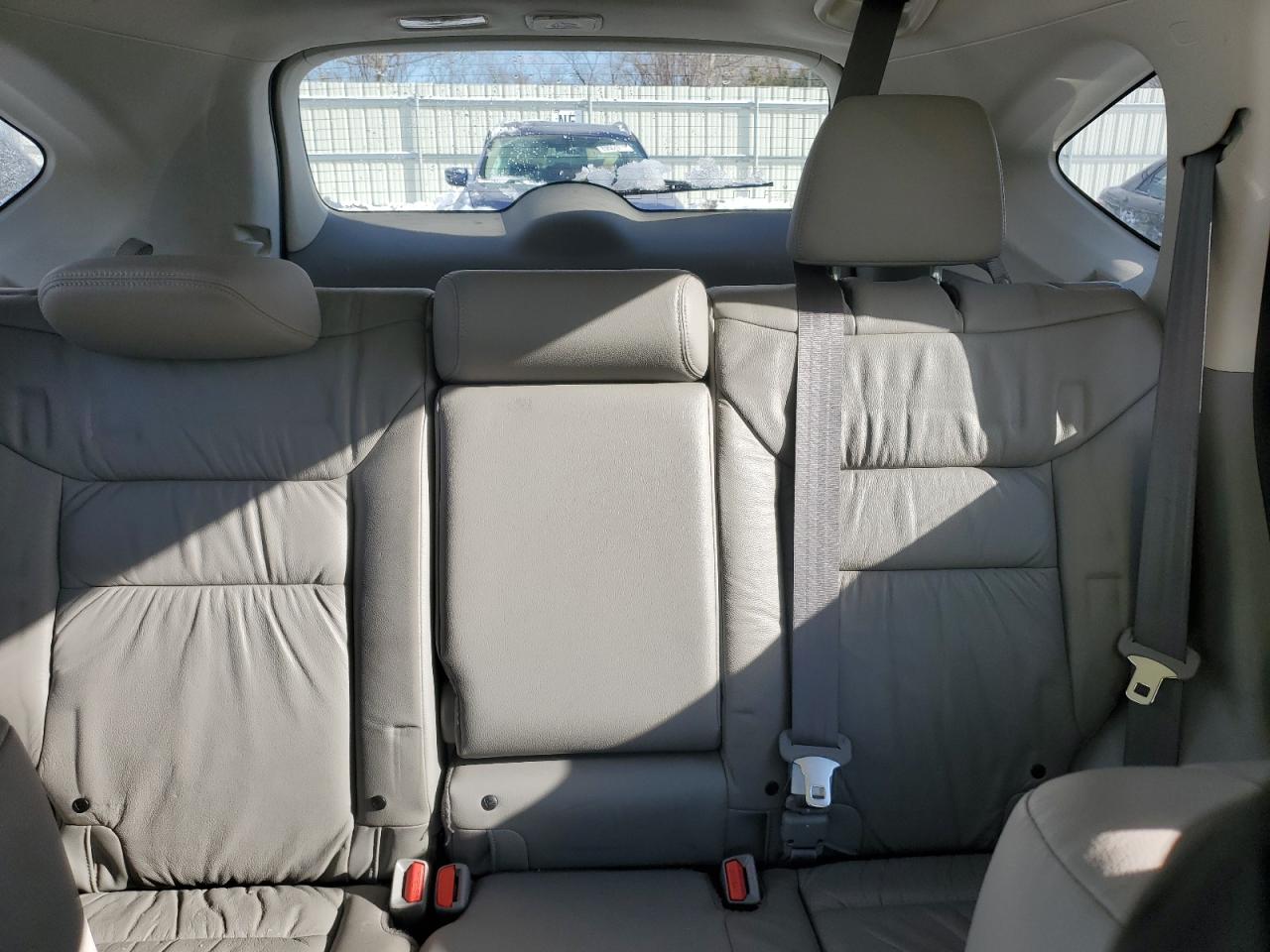 2013 Honda CR-V - Image 10
