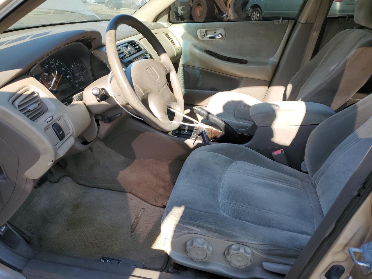 2000 Honda Accord - Image 7