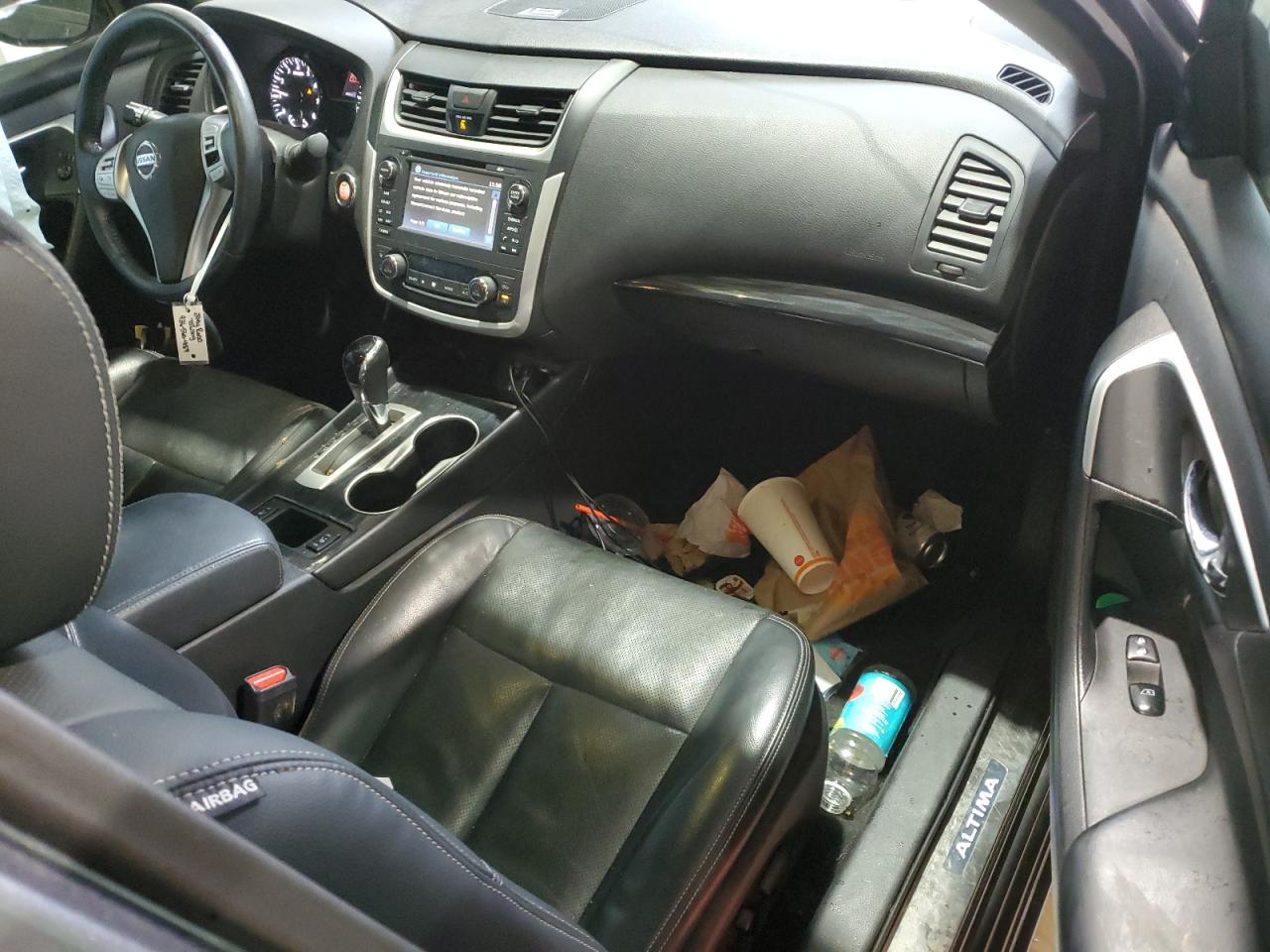 2016 Nissan Altima - Image 8
