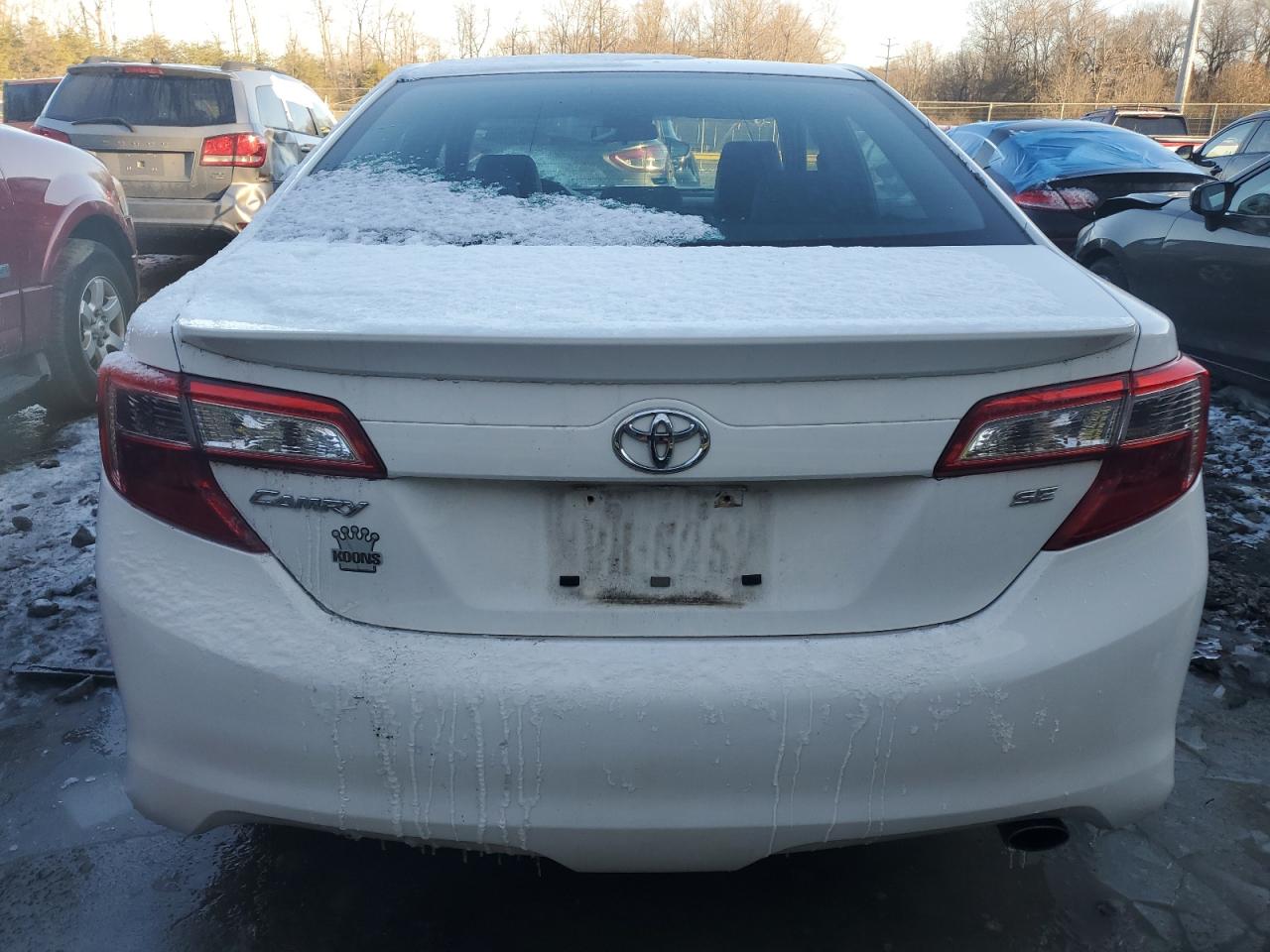 2014 Toyota Camry - Image 6