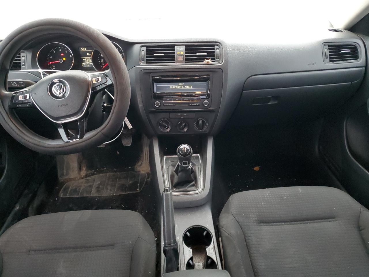 2015 Volkswagen Jetta - Image 8