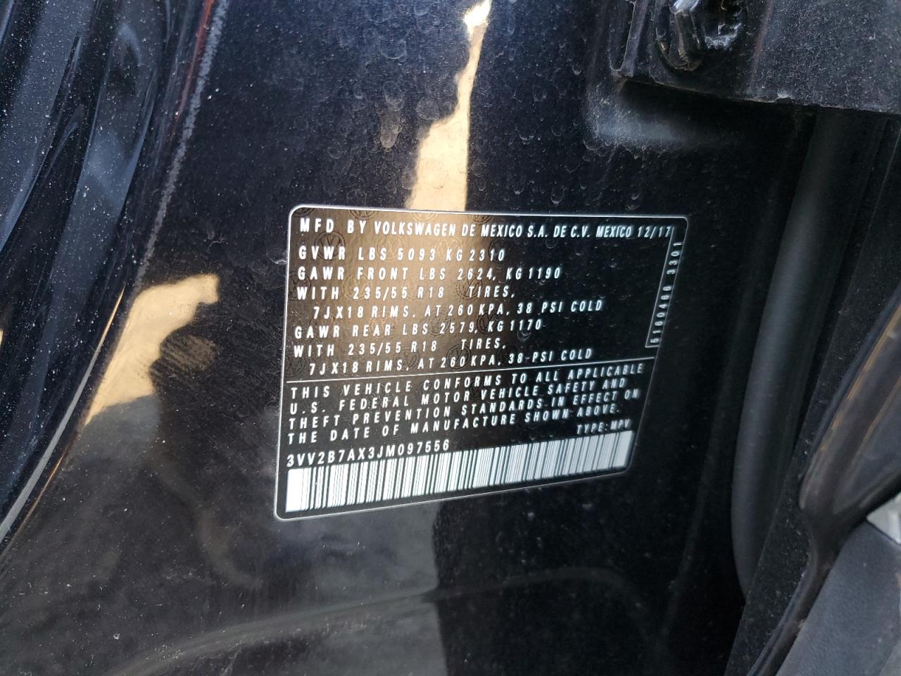 2018 Volkswagen Tiguan - Image 13
