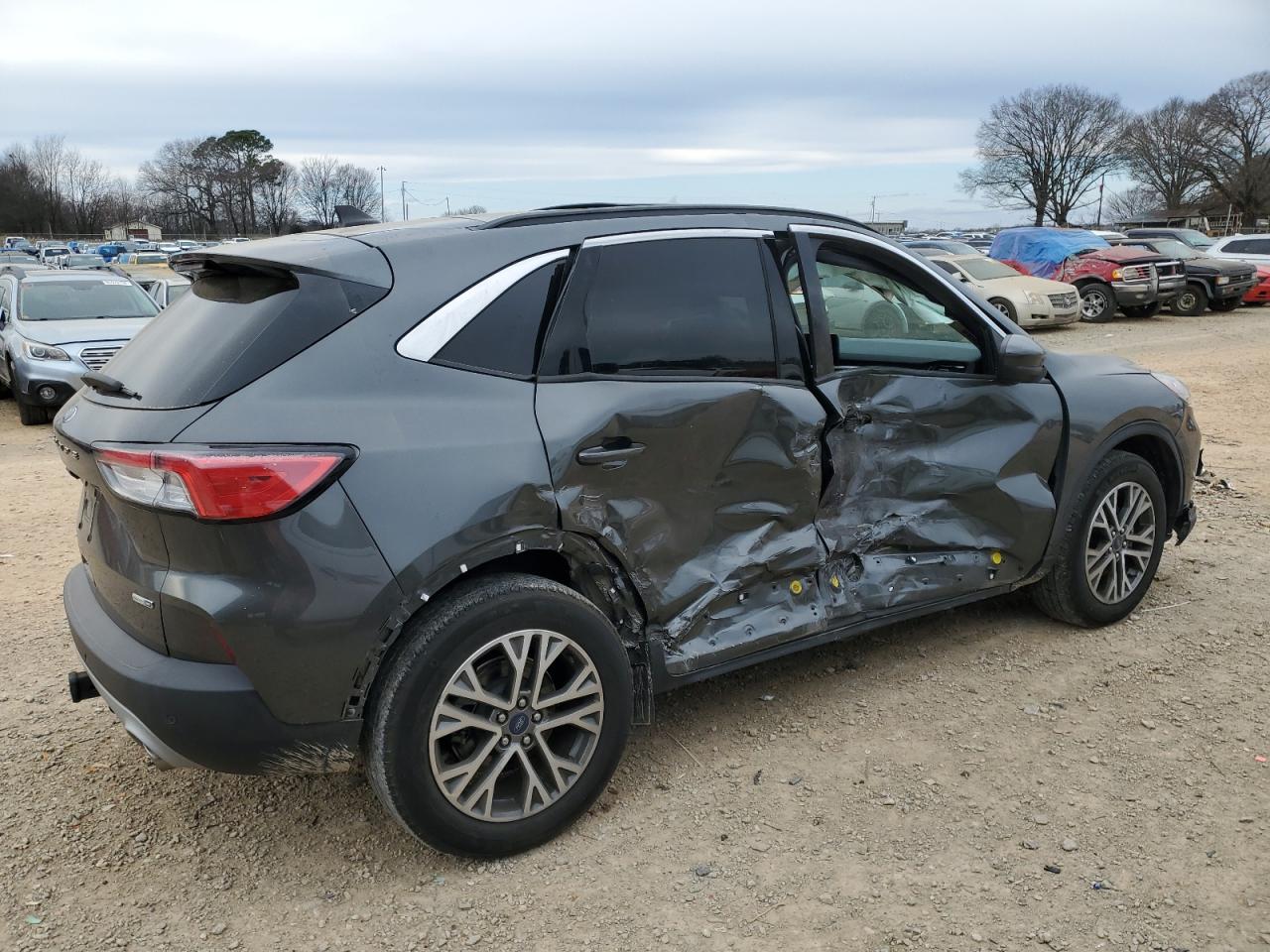 2020 Ford Escape - Image 3