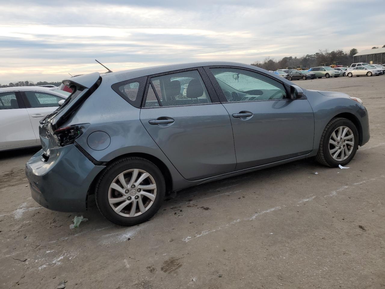 2012 Mazda 3 - Image 3
