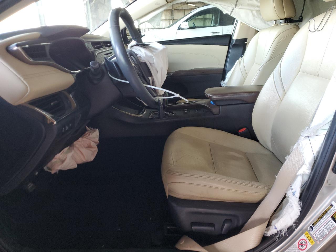 2016 Toyota Avalon - Image 7
