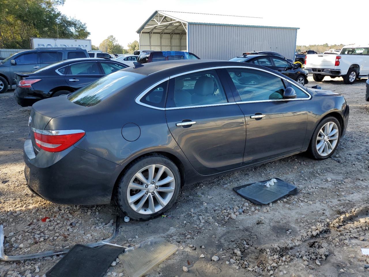 2014 Buick Verano - Image 3