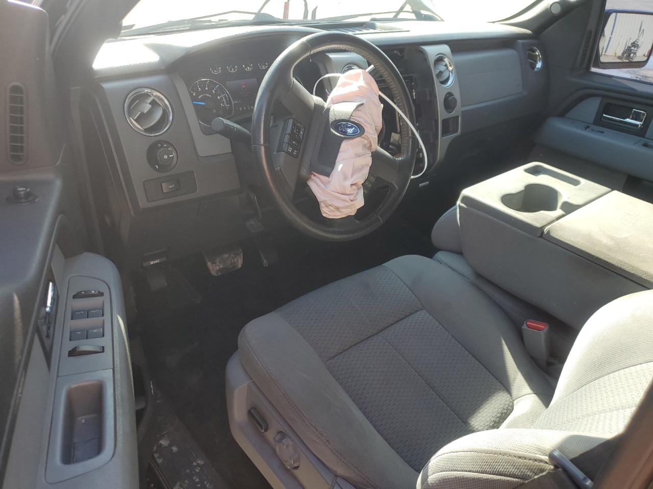 2013 Ford F-150 - Image 8