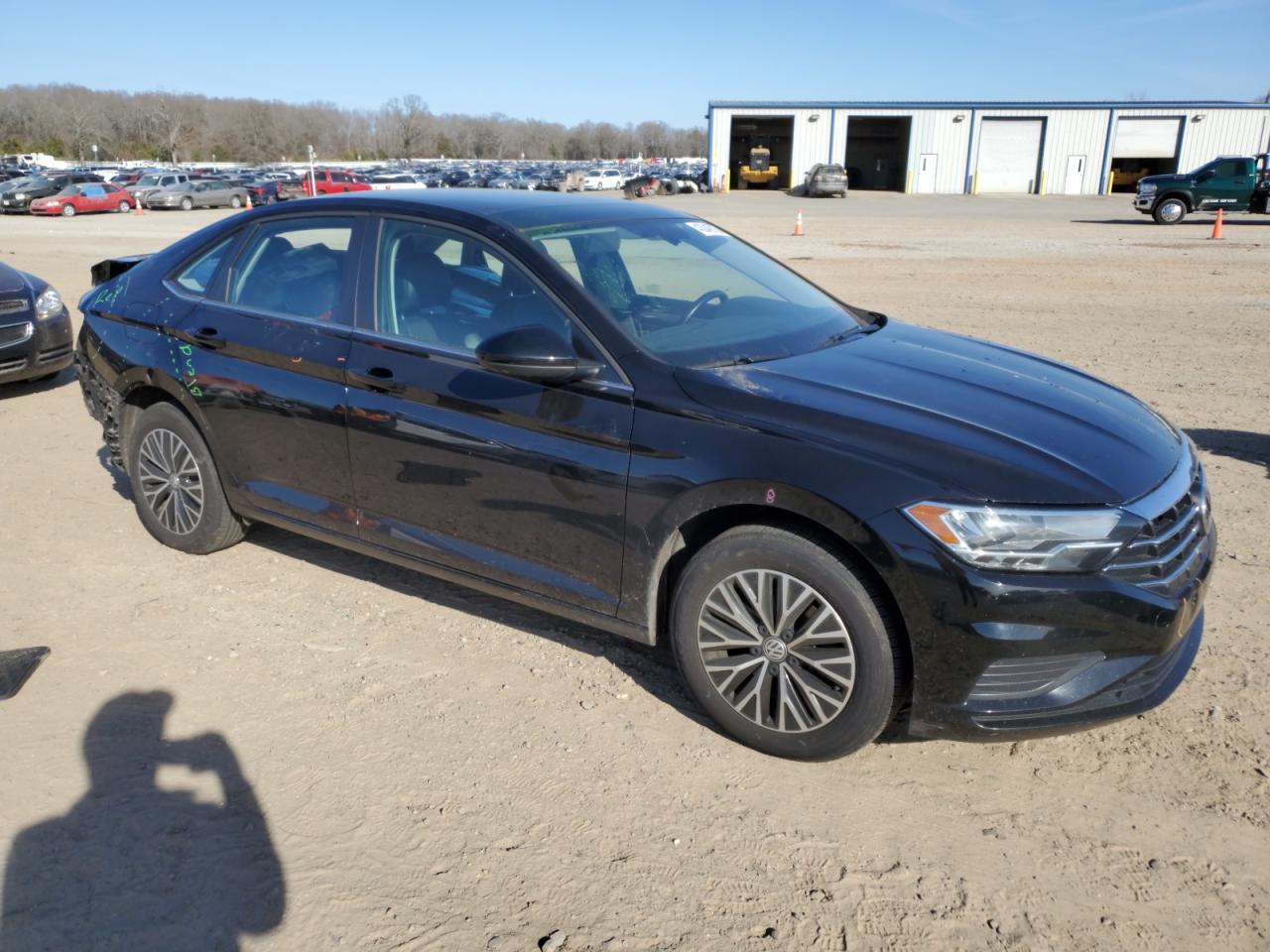 2020 Volkswagen Jetta - Image 4