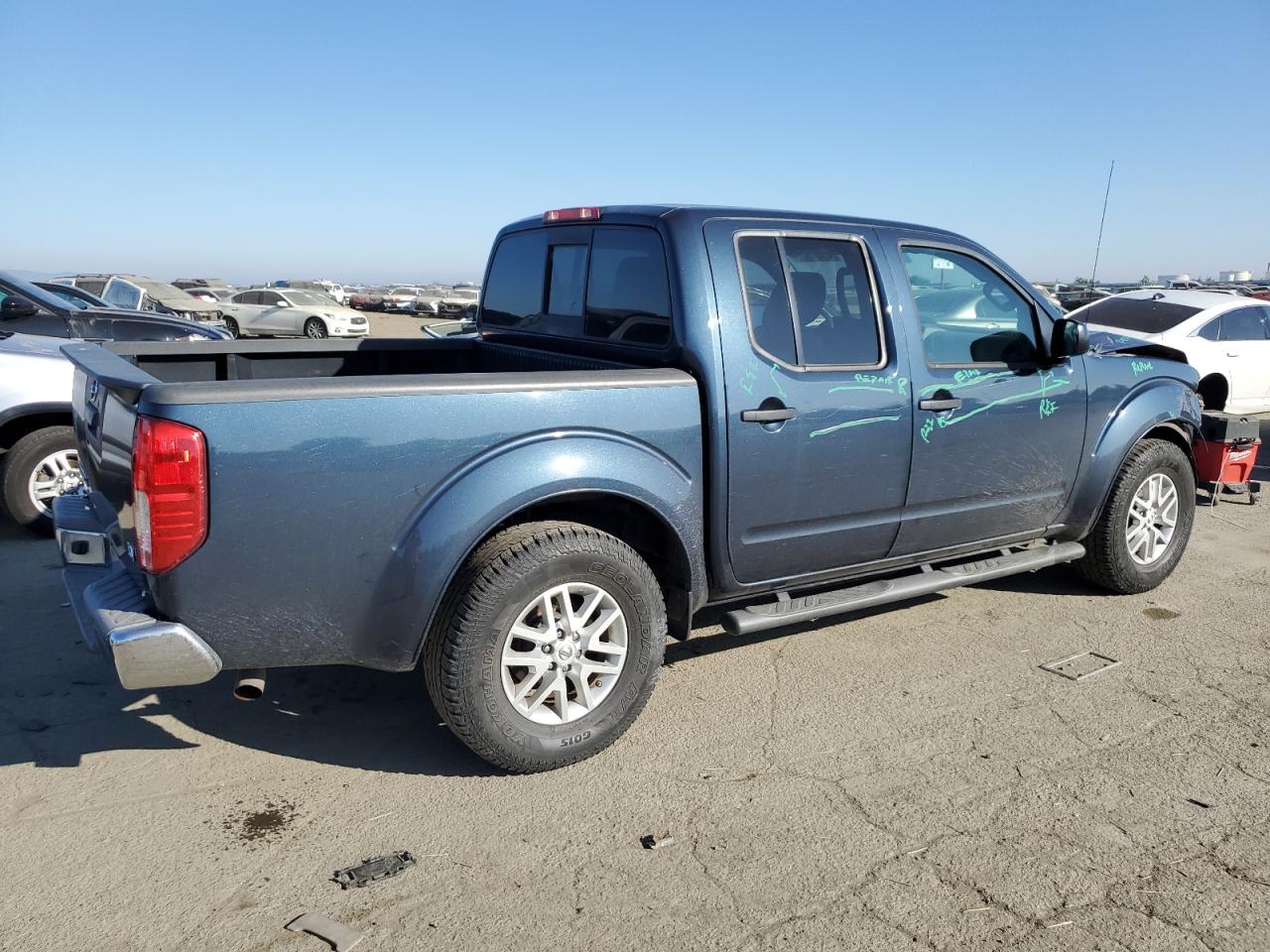 2016 Nissan Navara (Frontier) - Image 3