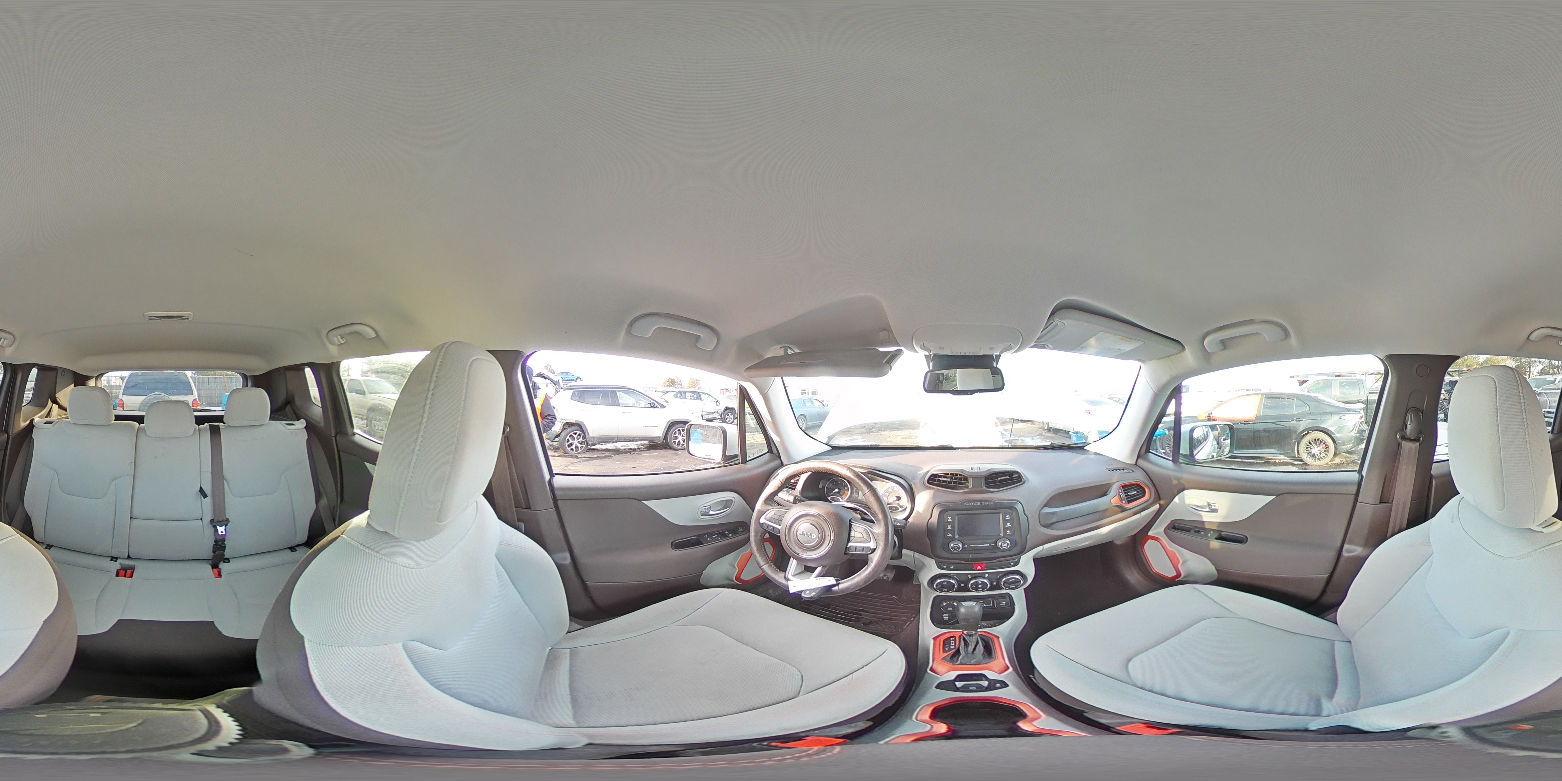 2016 Jeep Renegade - Image 13