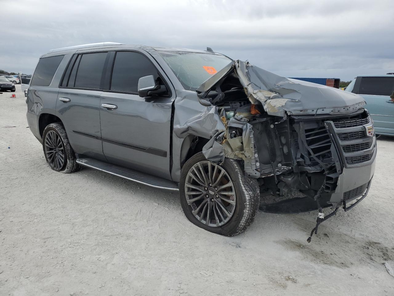 2019 Cadillac Escalade - Image 4