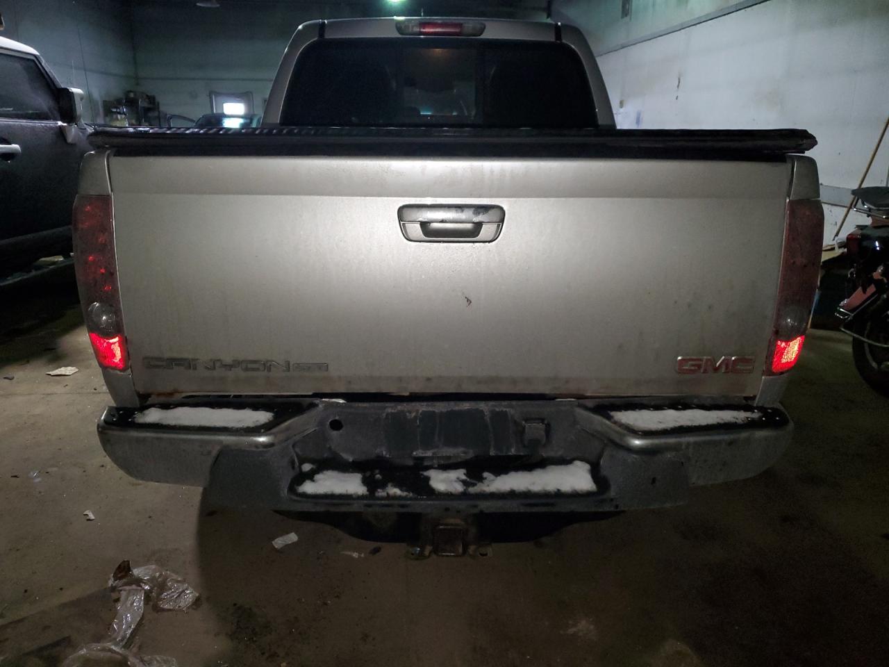 2010 GMC Canyon - Image 6
