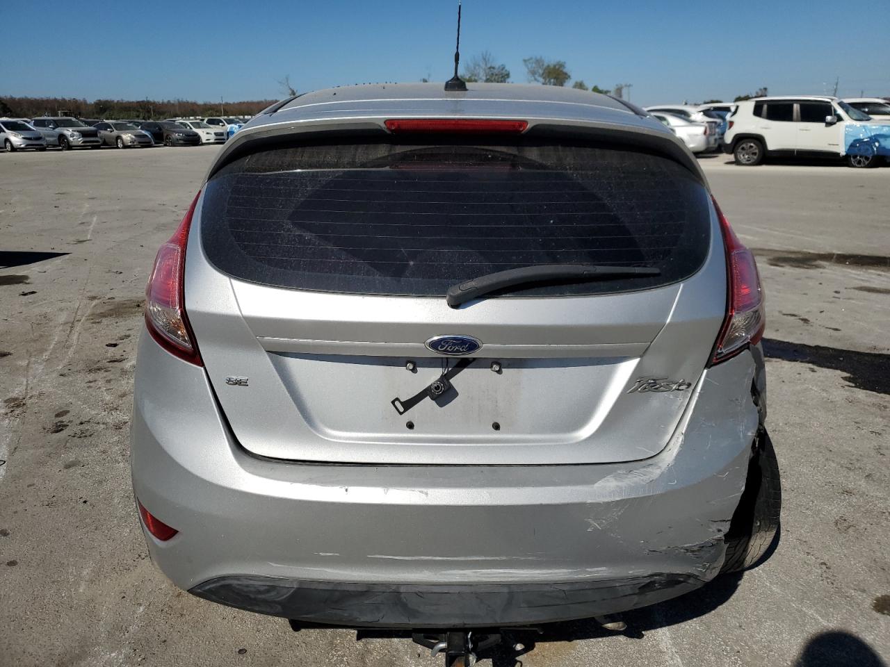 2014 Ford Fiesta - Image 6