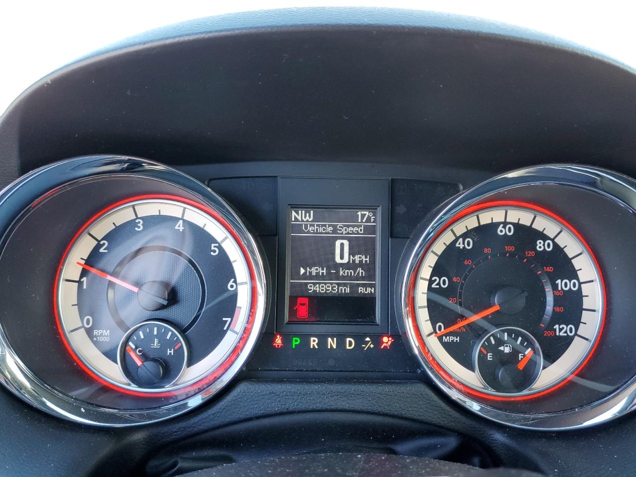 2019 Dodge Caravan - Image 9