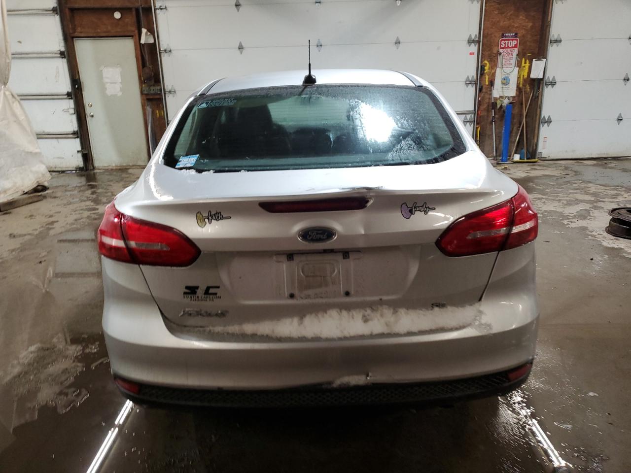 2015 Ford Focus - Image 6