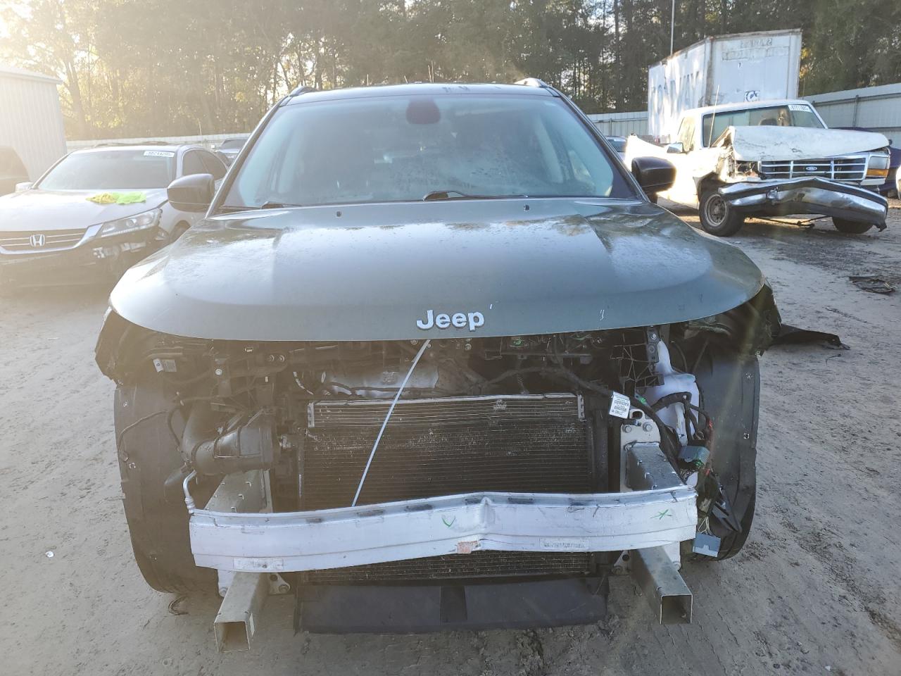 2018 Jeep Compass - Image 5
