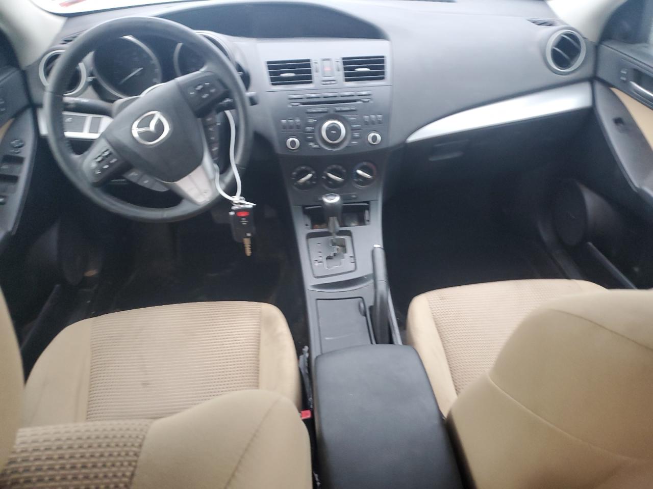 2012 Mazda 3 - Image 8