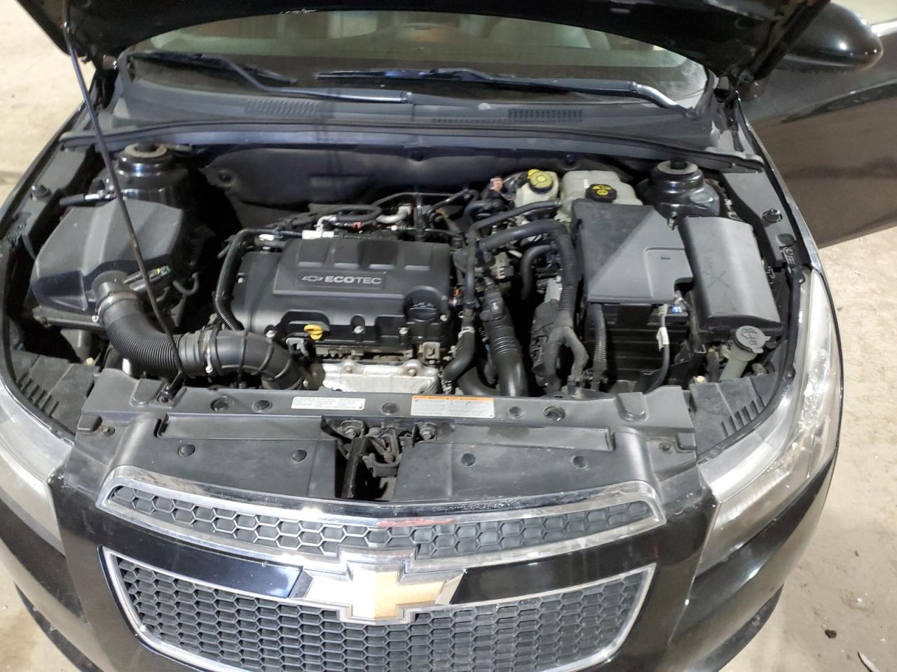 2011 Chevrolet Cruze - Image 11