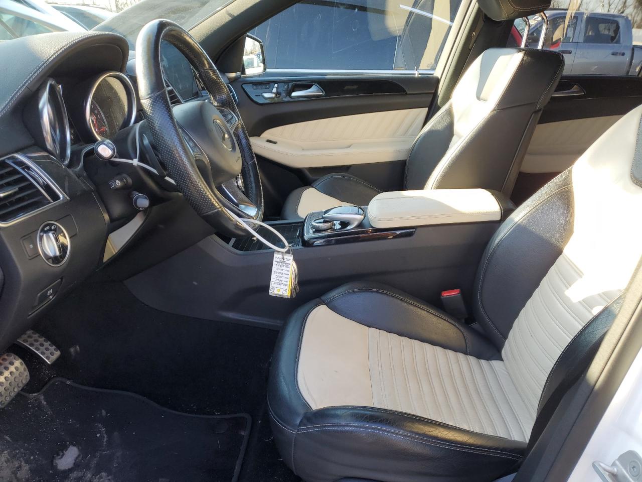 2017 Mercedes-Benz GLE - Image 7