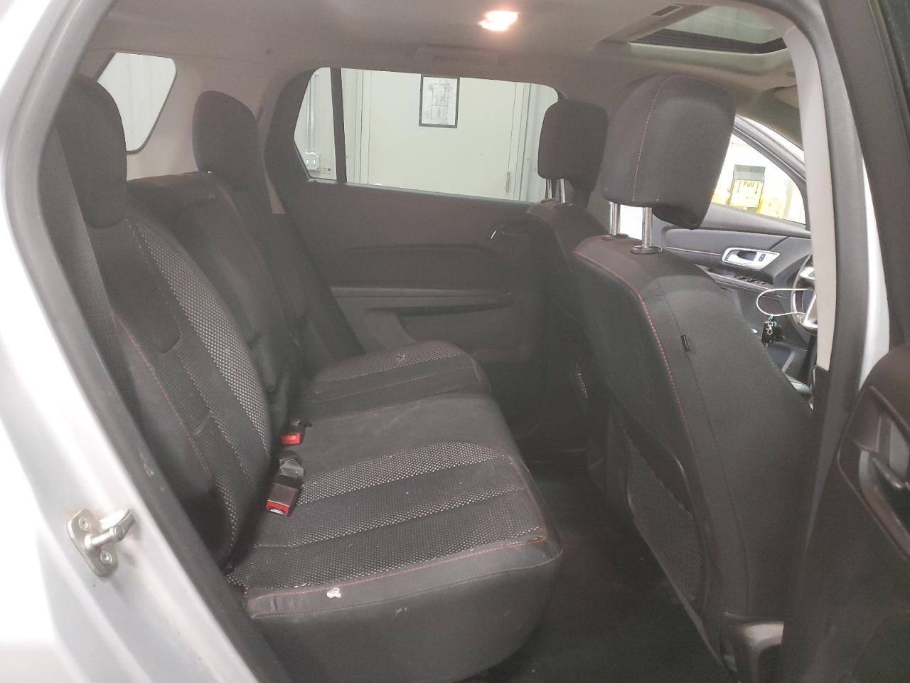 2015 GMC Terrain - Image 11