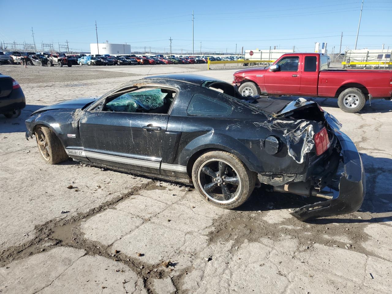 2007 Ford Mustang - Image 2