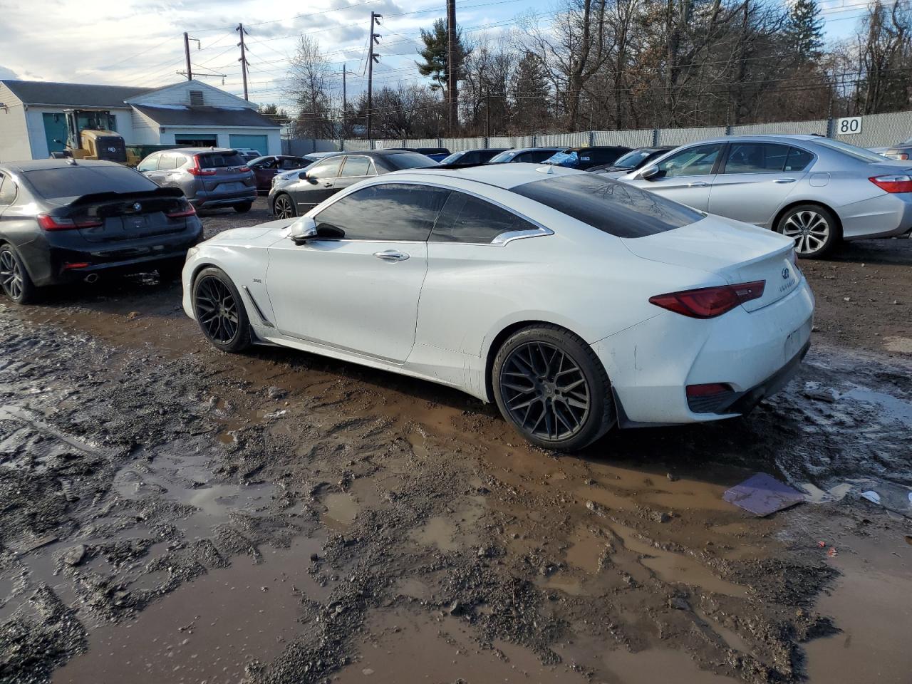 2017 Infiniti Q60 - Image 2